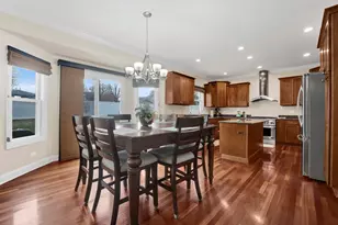 117 S Grant St, Westmont, IL 60559 - Photo 8