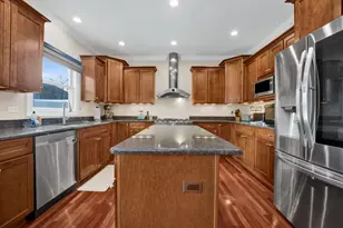 117 S Grant St, Westmont, IL 60559 - Photo 10