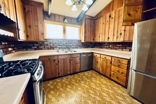 1111 N Bell Ave E, Pontiac, IL 61764 - Photo 28