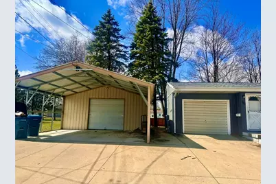 1111 N Bell Avenue E, Pontiac, IL 61764 - Photo 34