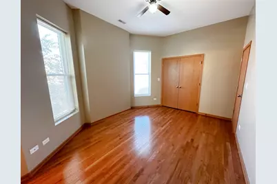 639 W Garfield Boulevard #3, Chicago, IL 60621 - Photo 6