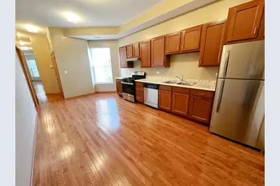 639 W Garfield Boulevard #3, Chicago, IL 60621 - Photo 2