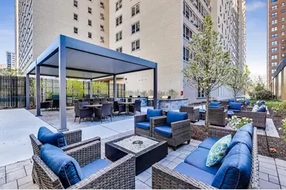 3950 N Lake Shore Drive #727, Chicago, IL 60613 - Photo 12