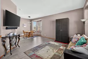 2993 Stirling Ct, Montgomery, IL 60538 - Photo 10