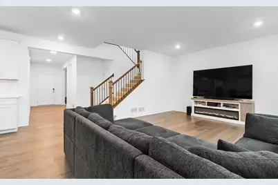 1014 Dr. John Burkey Drive, Algonquin, IL 60102 - Photo 6