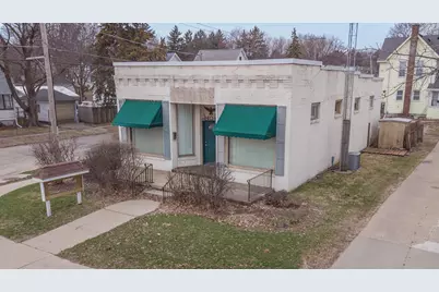 404 N West Avenue, Freeport, IL 61032 - Photo 22