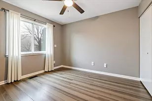 1100 Partridge Ave, Bolingbrook, IL 60490 - Photo 20