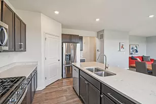 1716 Dublin Dr, Pingree Grove, IL 60140 - Photo 16