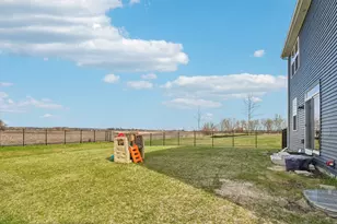 1716 Dublin Dr, Pingree Grove, IL 60140 - Photo 46