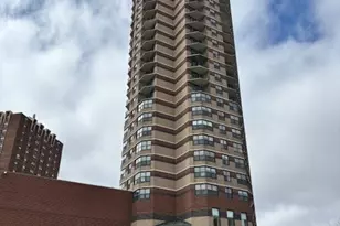 3660 N Lake Shore Dr, Chicago, IL 60613 - Photo 1