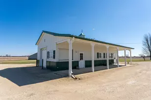 3405 S White Rock Rd, Rochelle, IL 61068 - Photo 38