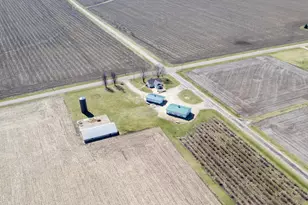 3405 S White Rock Rd, Rochelle, IL 61068 - Photo 52