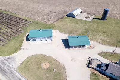 3405 S White Rock Road, Rochelle, IL 61068 - Photo 4