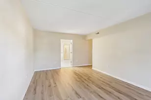 7450 N Lincoln Ave, Skokie, IL 60076 - Photo 22