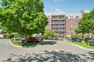 7450 N Lincoln Ave, Skokie, IL 60076 - Photo 2