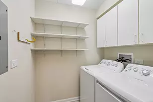 7450 N Lincoln Ave, Skokie, IL 60076 - Photo 26