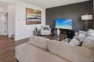 1026 Emerald Dr, Montgomery, IL 60538 - Photo 4