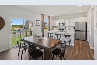 1026 Emerald Drive, Montgomery, IL 60538 - Photo 6