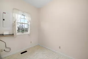 126 Sun St, Cabery, IL 60919 - Photo 14