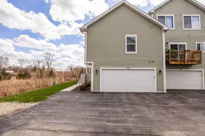 1962 Rena Lane, Yorkville, IL 60560 - Photo 4