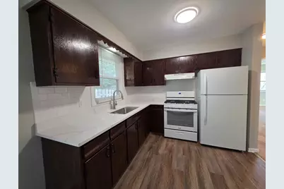 407 Warner Street #407, Hampshire, IL 60140 - Photo 6