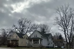 316 W 138th St, Riverdale, IL 60827 - Photo 1