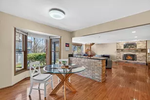 1659 Brittany Ln, Hoffman Estates, IL 60192 - Photo 8