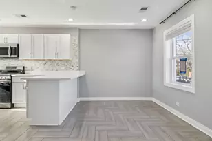 4208 Oak St, Bellwood, IL 60104 - Photo 8