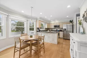 1278 Thorndale Ln, Lake Zurich, IL 60047 - Photo 10