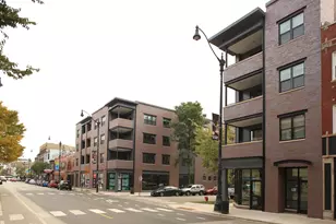 909 W Montana St, Chicago, IL 60614 - Photo 1