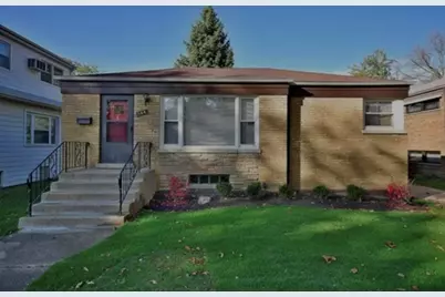 144 E Quincy Street, Riverside, IL 60546 - Photo 1