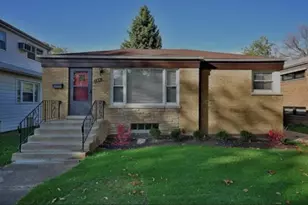 144 E Quincy St, Riverside, IL 60546 - Photo 1