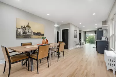 6739 N Rockwell Street, Chicago, IL 60645 - Photo 10