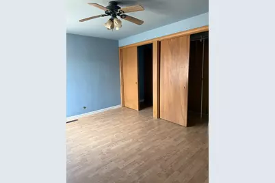 226 S Plum Grove Road, Palatine, IL 60067 - Photo 8