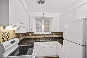 2230 Central St, Evanston, IL 60201 - Photo 4