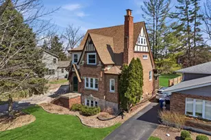 4425 Wilson Ave, Downers Grove, IL 60515 - Photo 1