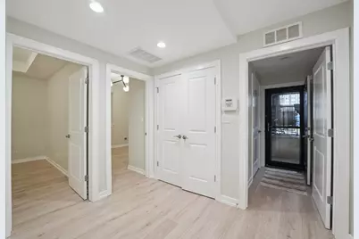 1635 W Warren Boulevard #1, Chicago, IL 60612 - Photo 12