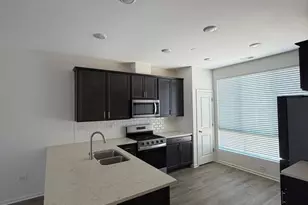 2315 Prestige Pl, Schaumburg, IL 60173 - Photo 2