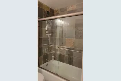 211 E Ohio Street #2215, Chicago, IL 60611 - Photo 10