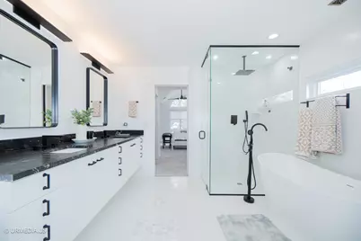 7100 N Sioux Avenue, Chicago, IL 60646 - Photo 22