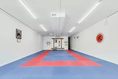 2632 W Touhy Avenue, Chicago, IL 60645 - Photo 2