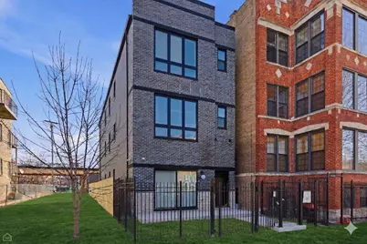 4841 S Prairie Avenue, Chicago, IL 60615 - Photo 2