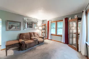 17949 Escanaba Ave, Lansing, IL 60438 - Photo 6