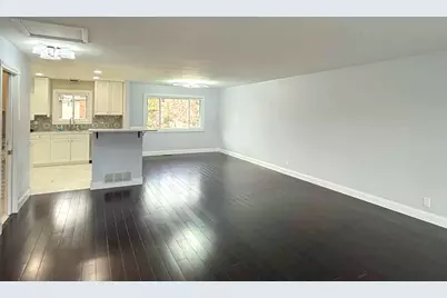 1166 Saylesville Lane, Schaumburg, IL 60193 - Photo 4