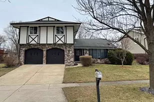 1166 Saylesville Ln, Schaumburg, IL 60193 - Photo 1