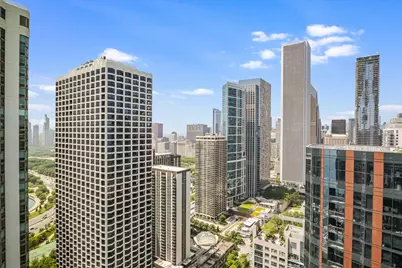 211 N Harbor Drive #4107, Chicago, IL 60601 - Photo 12