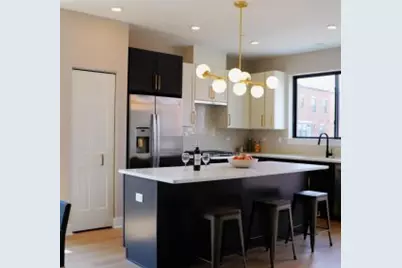 314 E Lincoln Street #314, Mount Prospect, IL 60056 - Photo 4