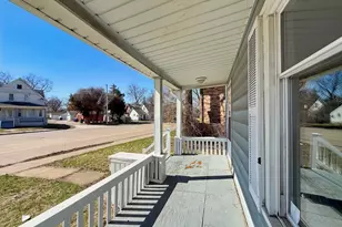 1841 Ave Of The Cities Ave, Moline, IL 61265 - Photo 4