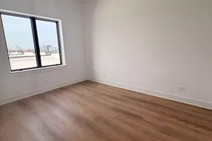 1320 S Ashland Ave, Chicago, IL 60608 - Photo 10