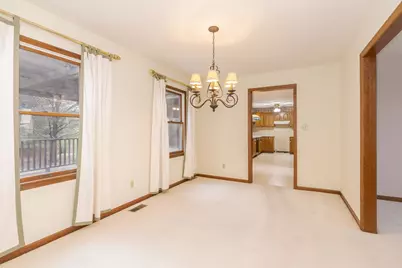 1402 E Indiana Avenue, Pontiac, IL 61764 - Photo 14